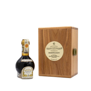 Giusti Aceto Balsamico Tradizionale Extravecchio DOP Balsamico eddike lagret 25 r 100ml i gaveske